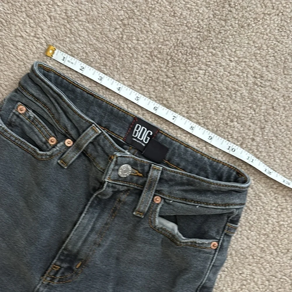 Urban Outfitters- BDG Girl Friend High Rise Charcoal Denim Pants size 25